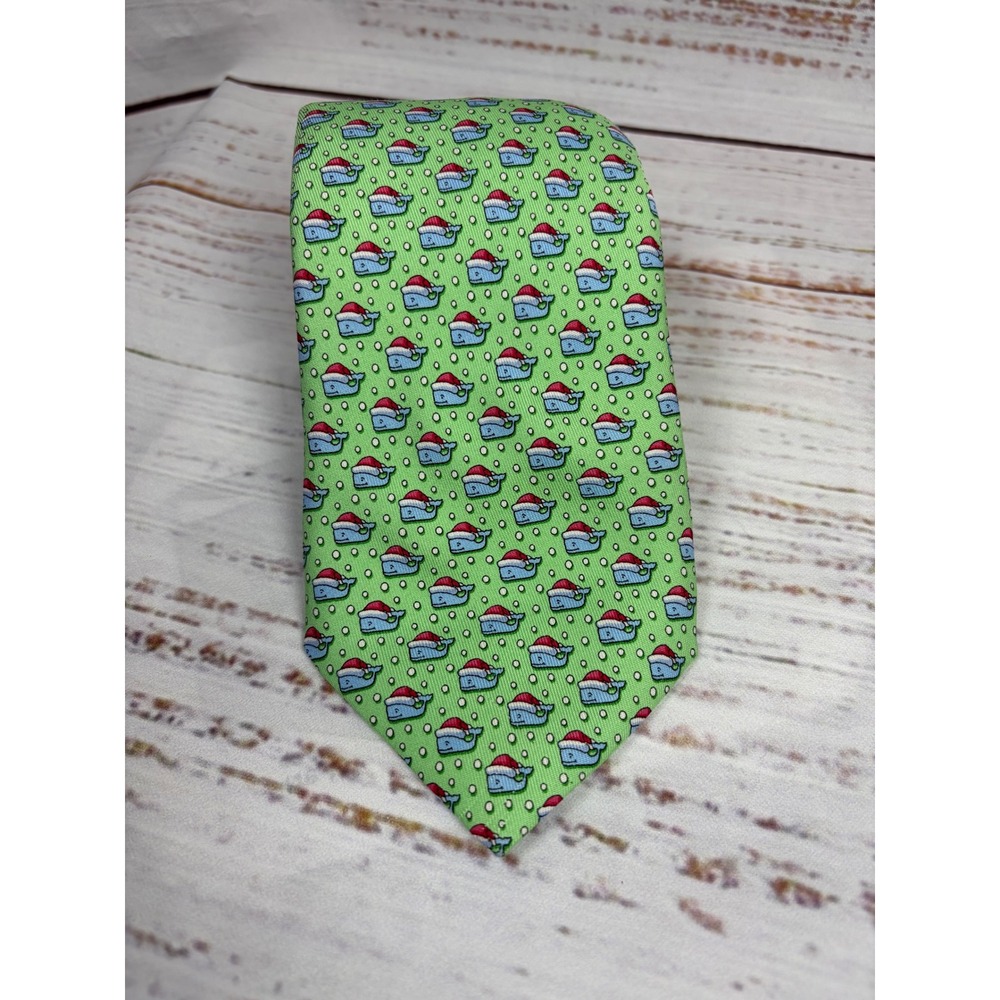 Vineyard Vines Mens Silk Christmas Tie Santa Hat Whale Green Polka Dot